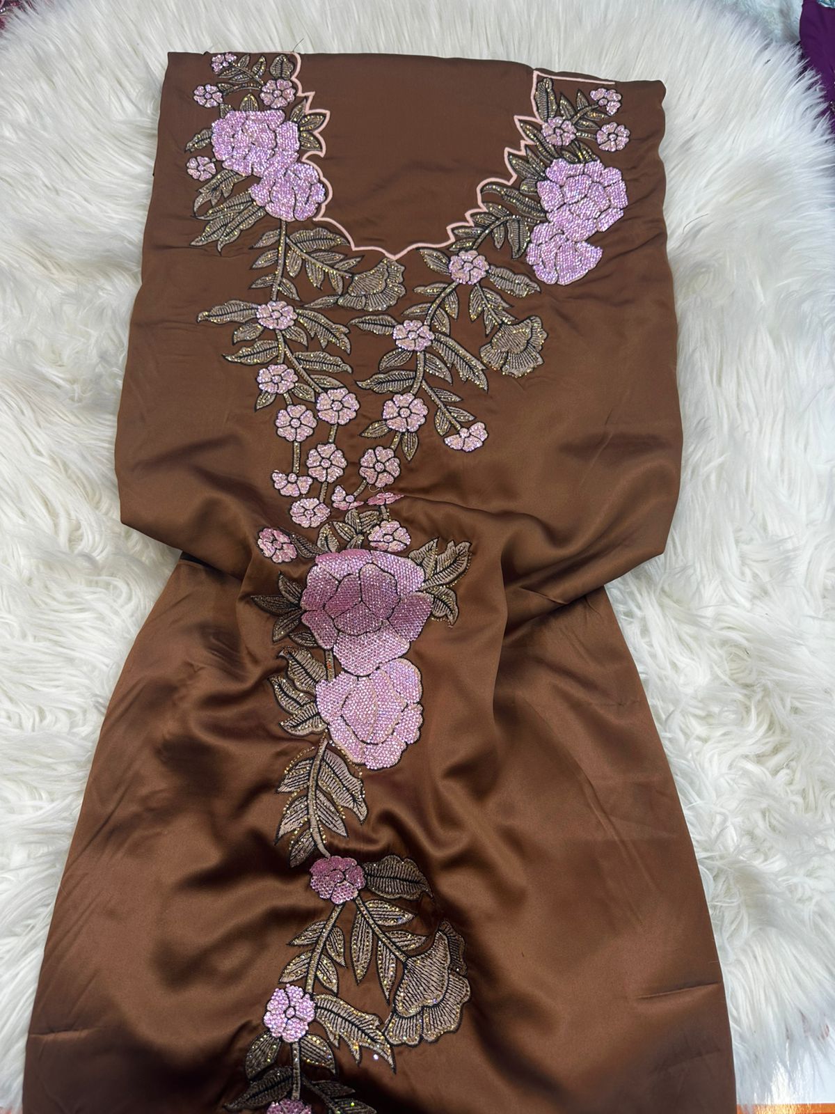 Mokhawar Sada Embroidery