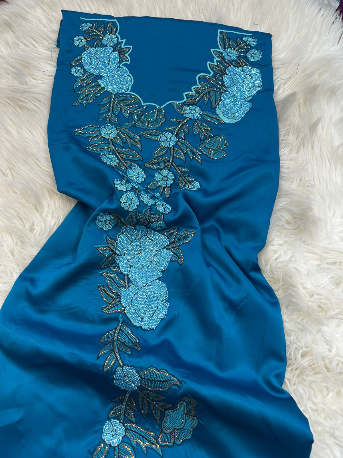 Mokhawar Sada Embroidery