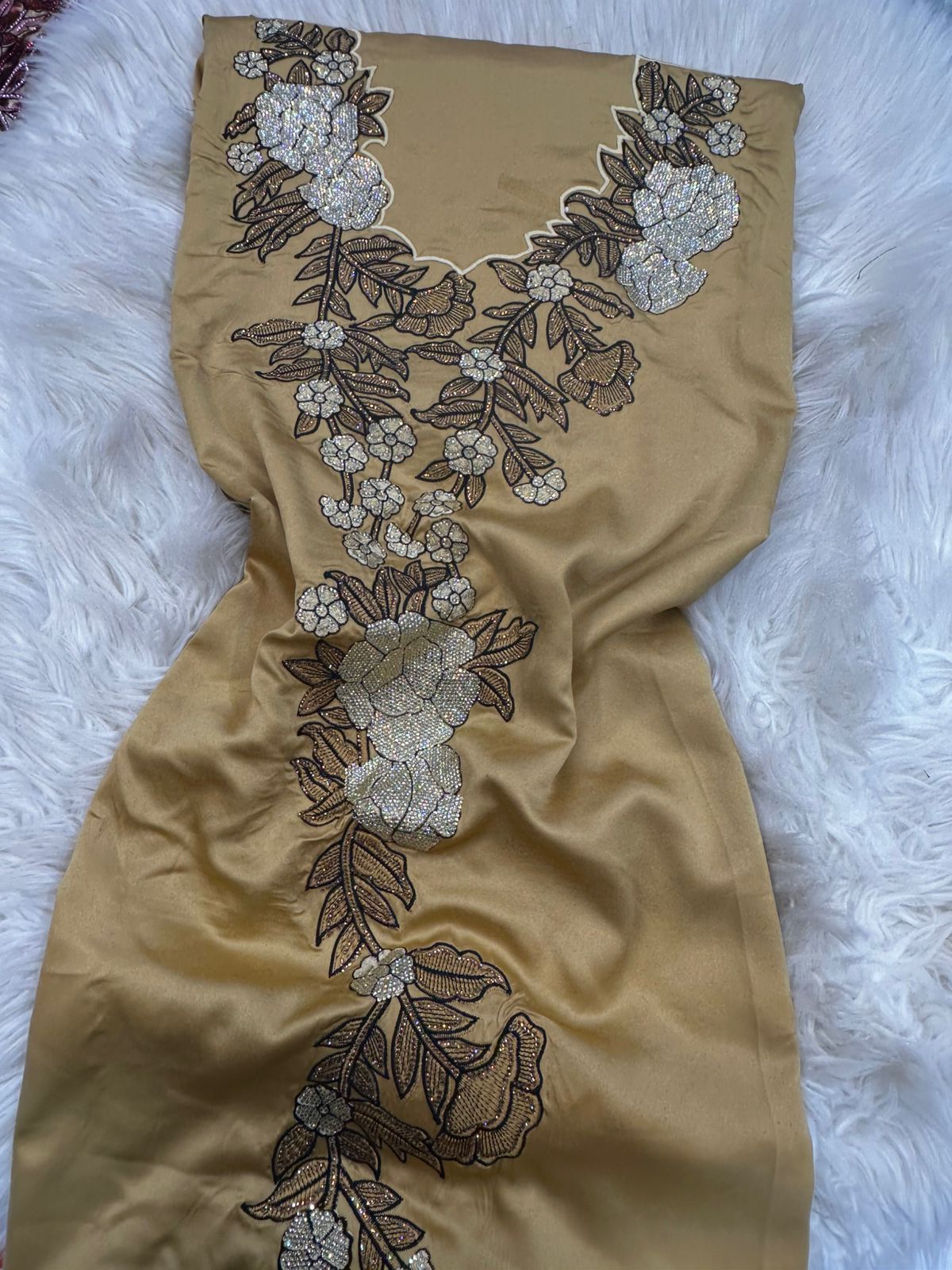 Mokhawar Sada Embroidery