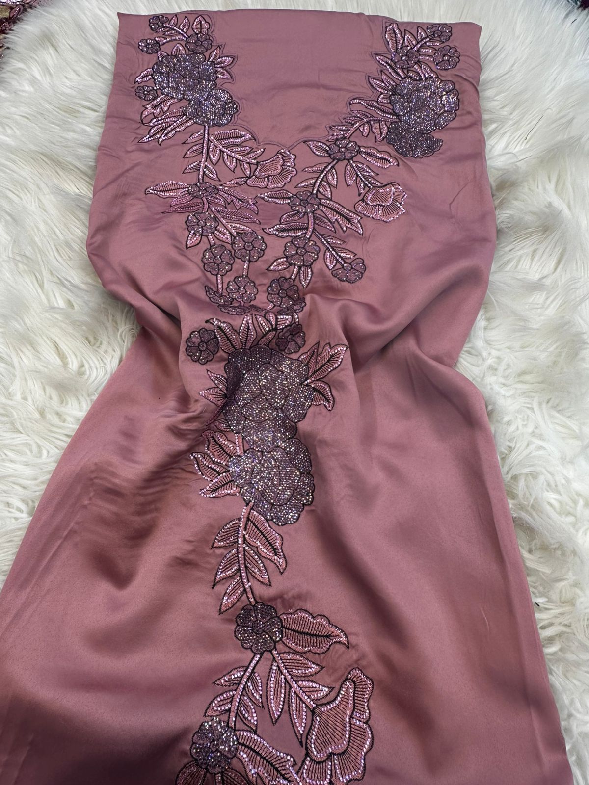 Mokhawar Sada Embroidery